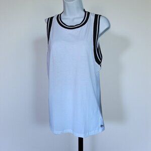 NWT FABLETICS ( M  ) White/Black